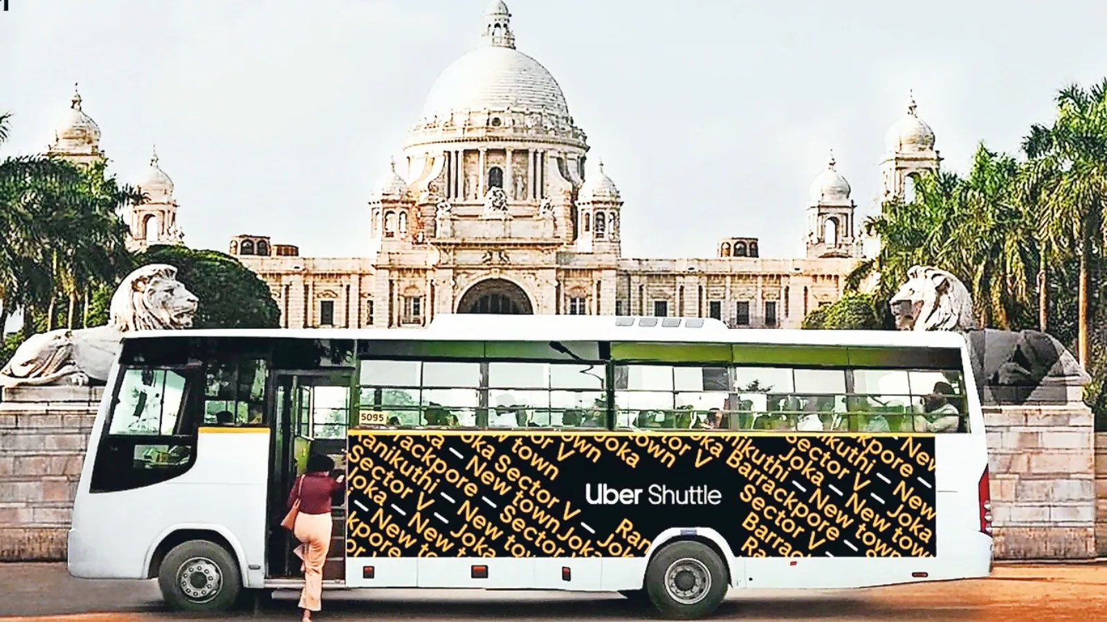 রক্ষণাবেক্ষনের জন্য মেট্রো পরিষেবা বন্ধ থাকায় যাত্রীদের সুবিধার্থে উবের শাটেলের নতুন রুট চালু হলএখন, শিয়ালদহ থেকে নিউ টাউনের মধ্যে উবের বাস রাইড বুক করুন