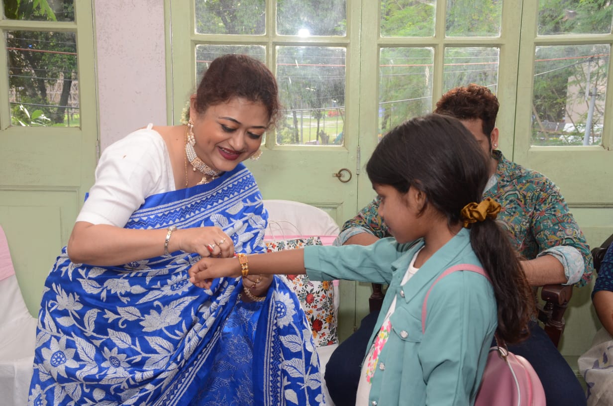 “সৃষ্টি ডান্স একাডেমির” অভিনব উদ্যোগ “সমবন”-