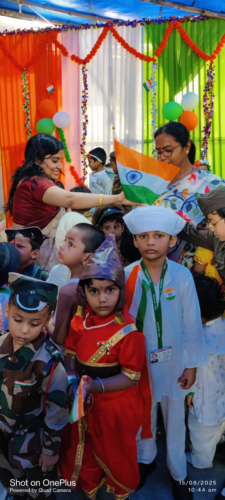 এডুমেটা আইস্কুলে স্বাধীনতা দিবস উদযাপন