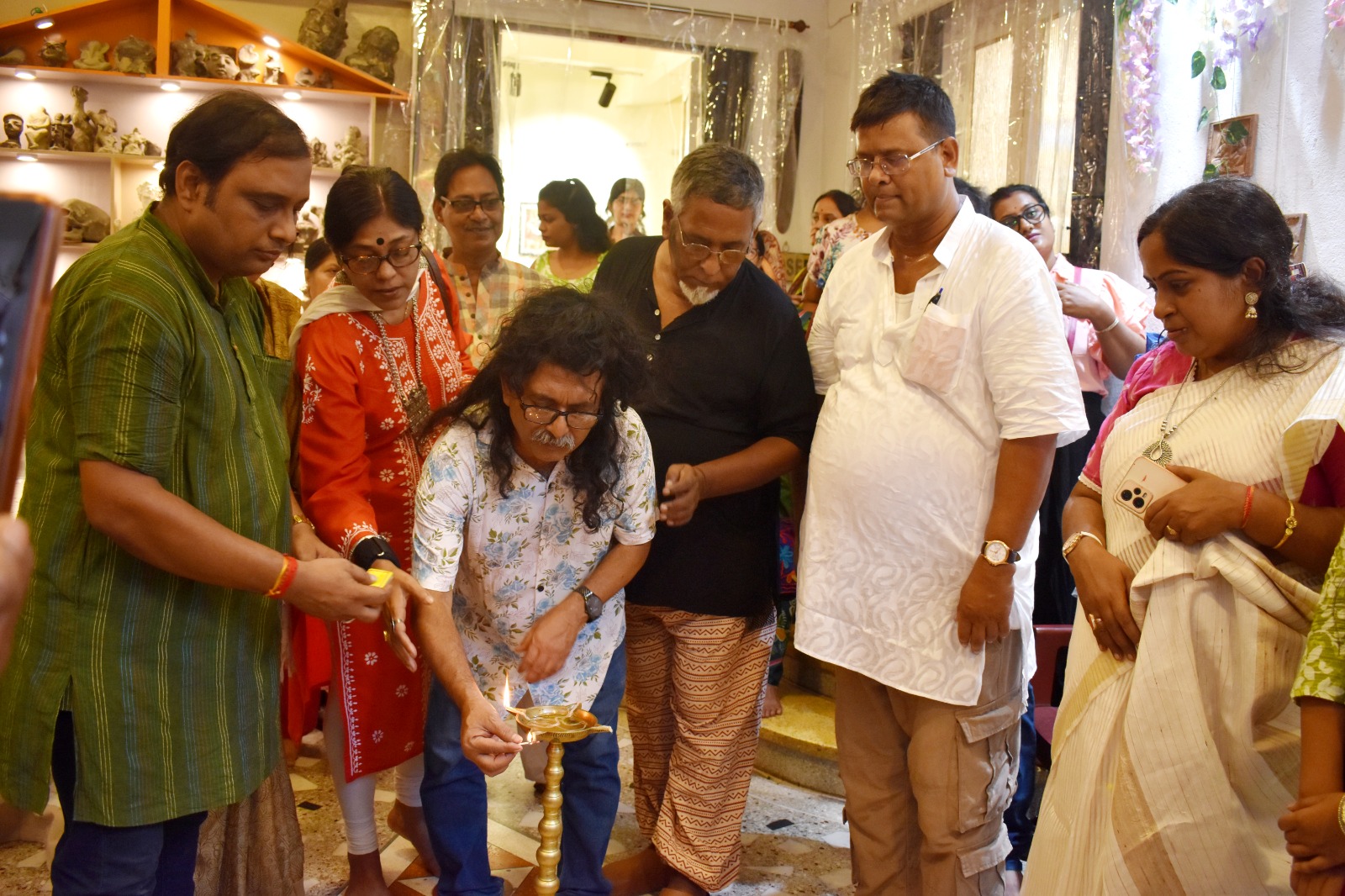সোমেন বোস এর একক চিত্র প্রদর্শনী প্রশংসার দাবি রাখে