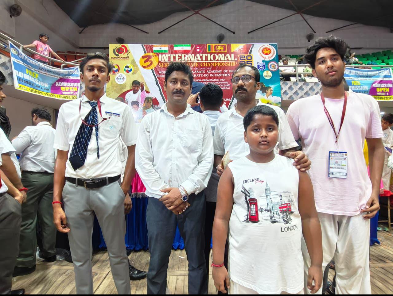 দাসনগরে তৃতীয় আন্তর্জাতিক ক্যারাটে চ্যাম্পিয়নশিপে কাটোয়ার ১৮ জন প্রতিযোগীর সাফল্য