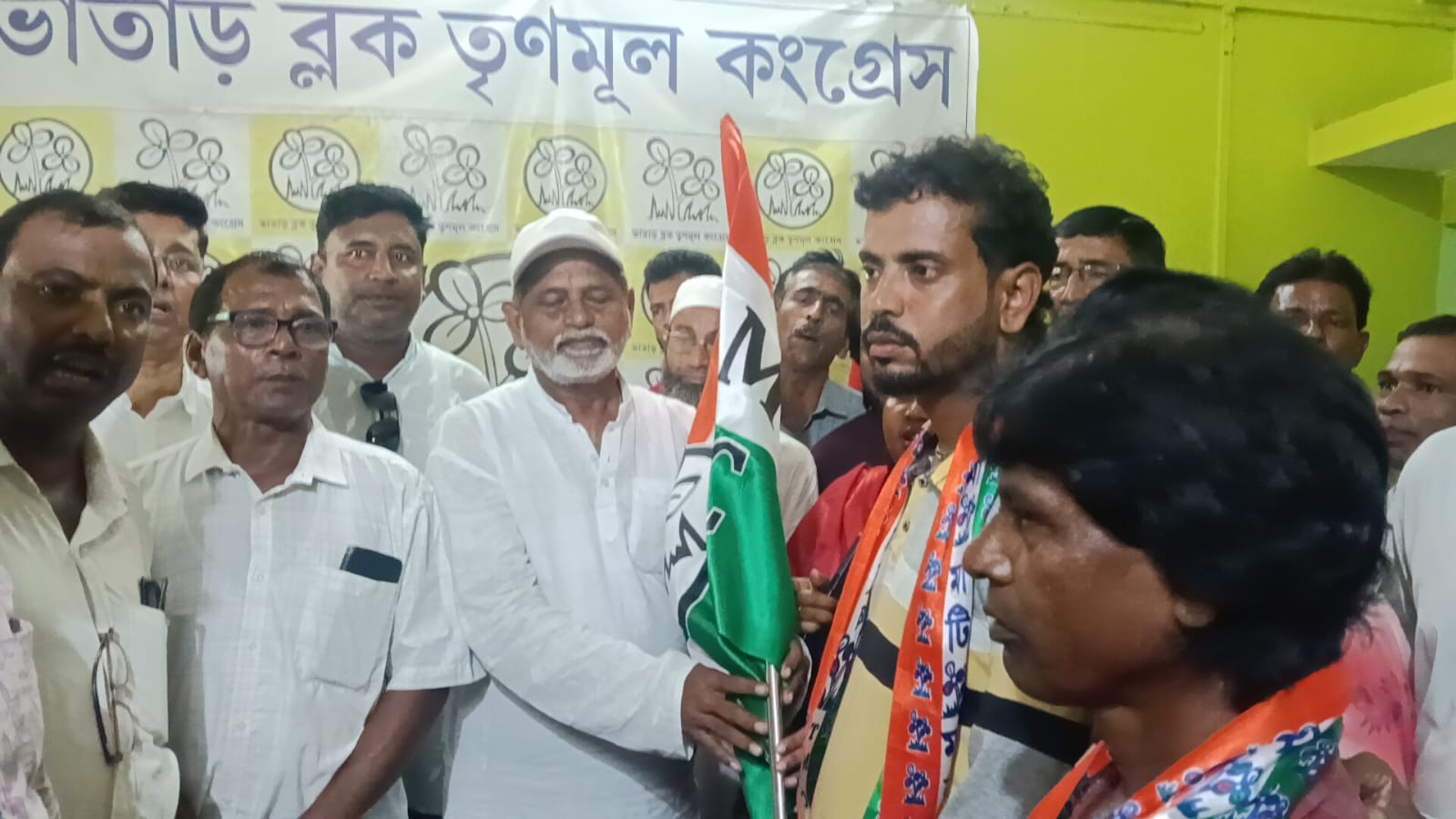 ভাতারে তৃণমূলের শক্তি বৃদ্ধি