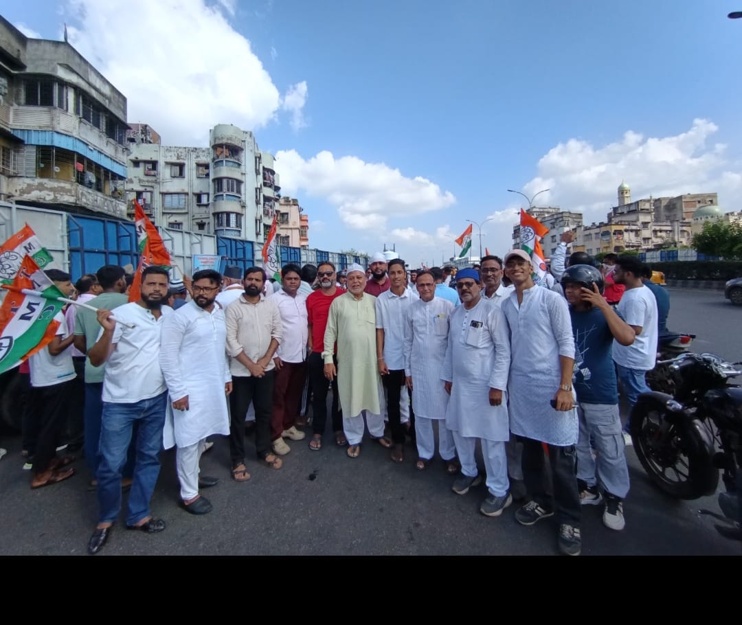 বিজেপির অত্যাচারের বিরুদ্ধে তৃণমূল সংখ্যালঘু সেলের মহা মিছিল, এসপ্ল্যানেডে ঐক্যের জোরালো প্রদর্শন