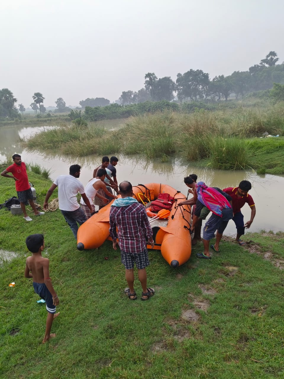 নদীতে নিখোঁজ ব্যক্তি, চাঞ্চল্য ভাতারে
