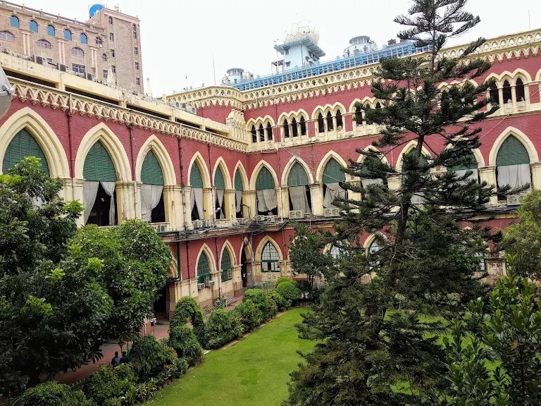 ‘আদালত উন্নয়নে ৫০ কোটি টাকা দেওয়ার ফাইল পাঠানো  হয়েছে ‘,  ডিভিশন বেঞ্চ কে মুখ্যসচিব 