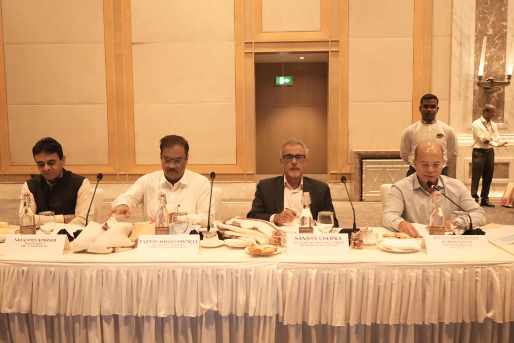 কেন্দ্রের খাদ্য ও গণবণ্টন বিভাগের সচিব পশ্চিমবঙ্গে খাদ্য ও গনবন্টন কর্মসূচির বাস্তব রূপায়ন পর্যালোচনা করলেন