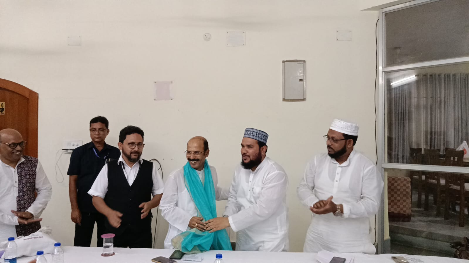 বারাসাতে মুখ্যমন্ত্রীর মুখ্য উপদেষ্টার সঙ্গে দীর্ঘ বৈঠক