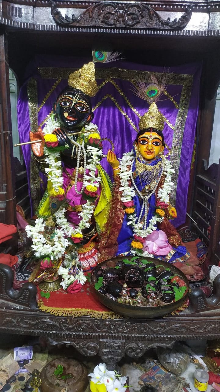 কীভাবে শুরু হয়েছিল রাসলীলা – আছে বিশ্বাস।