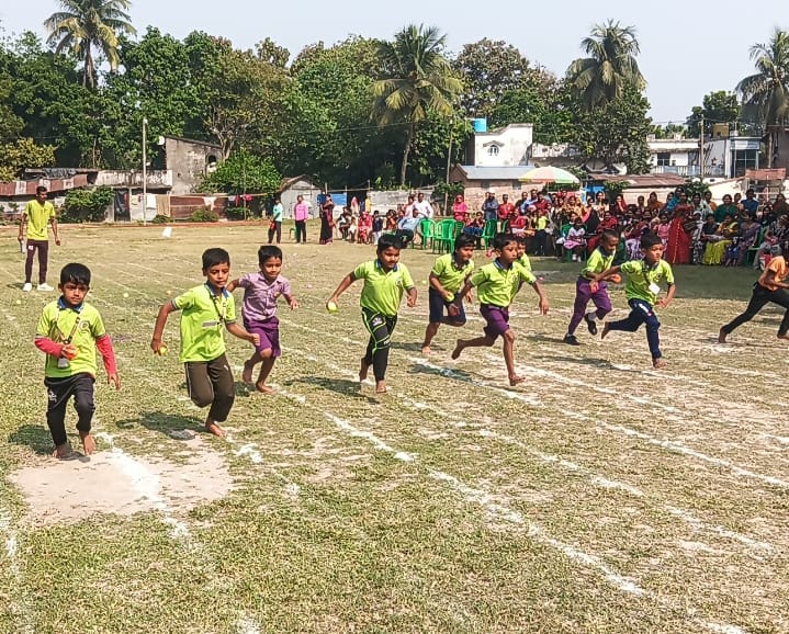 জমজমাট বার্ষিক ক্রীড়া প্রতিযোগিতা সানঘোষপাড়া ড্রিম ক্যানভাস স্কুলে