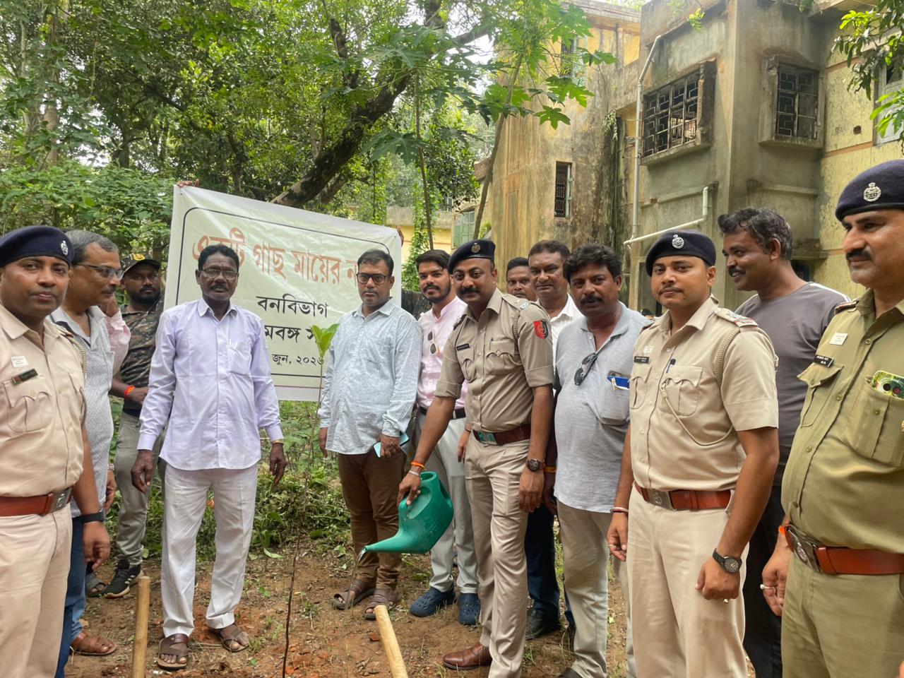 বিশ্ব পরিবেশ দিবস উপলক্ষে রাইপুর ব্লক মহাবিদ্যালয়ে বৃক্ষরোপন করলেন বিধায়ক।