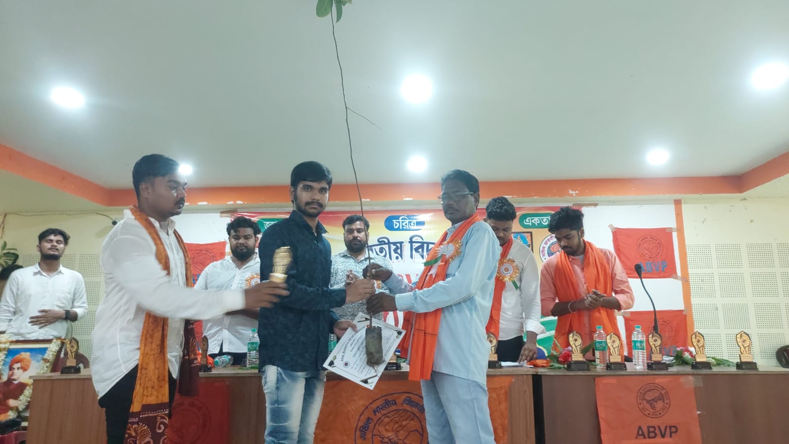 অখিল ভারতীয় বিদ্যার্থী পরিষদের কৃতি বিদ্যার্থী সংবর্ধনা রাইপুরে।
