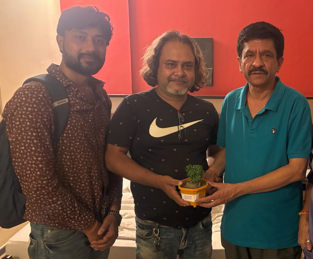কর্ণাটকের বিশিষ্ট সাহিত্যিক, চিন্তক, চলচ্চিত্র নির্মাতা, সঙ্গীত অ্যালবাম প্রযোজক, সমাজসেবী, পরিবেশকর্মী এবং কৃষিজীবী শ্রী নাগাথিহাল্লি রমেশ তাঁর বহুমাত্রিক সৃষ্টিশীলতা ও মানবিক কর্মকাণ্ডের মাধ্যমে দীর্ঘদিন ধরে সমাজে গুরুত্বপূর্ণ অবদান রেখে চলেছেন।