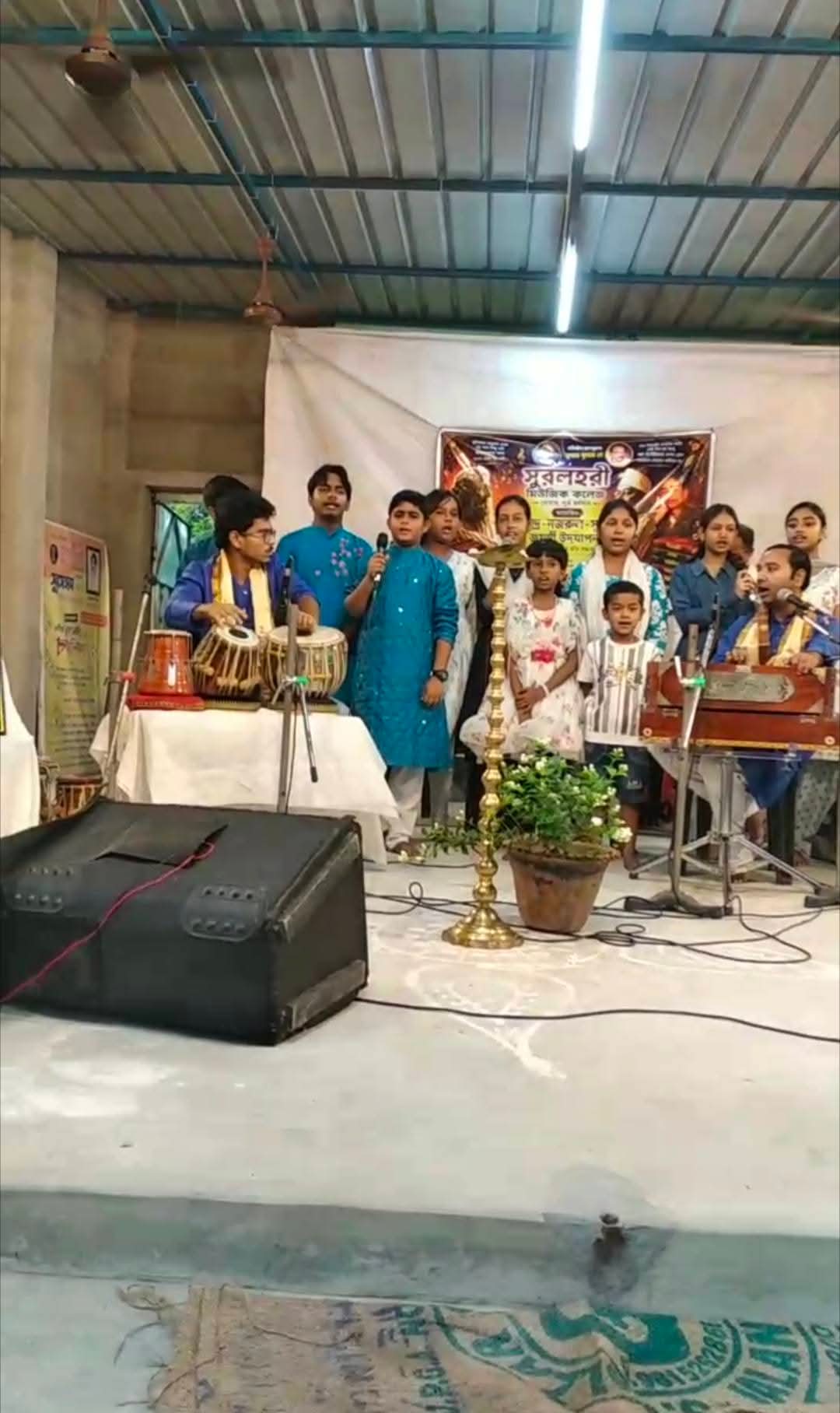 হেমন্তু মুখোপাধ্যায়ের জন্ম দিনকে অভিনবভাবে স্মরণ।