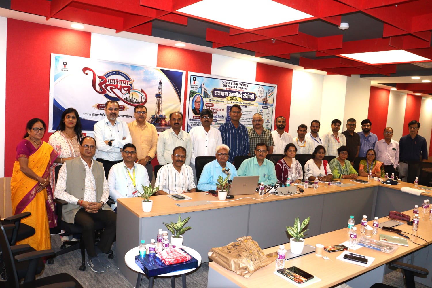 Emphasis on Synergy between Hindi and Artificial Intelligence at Technical Seminar