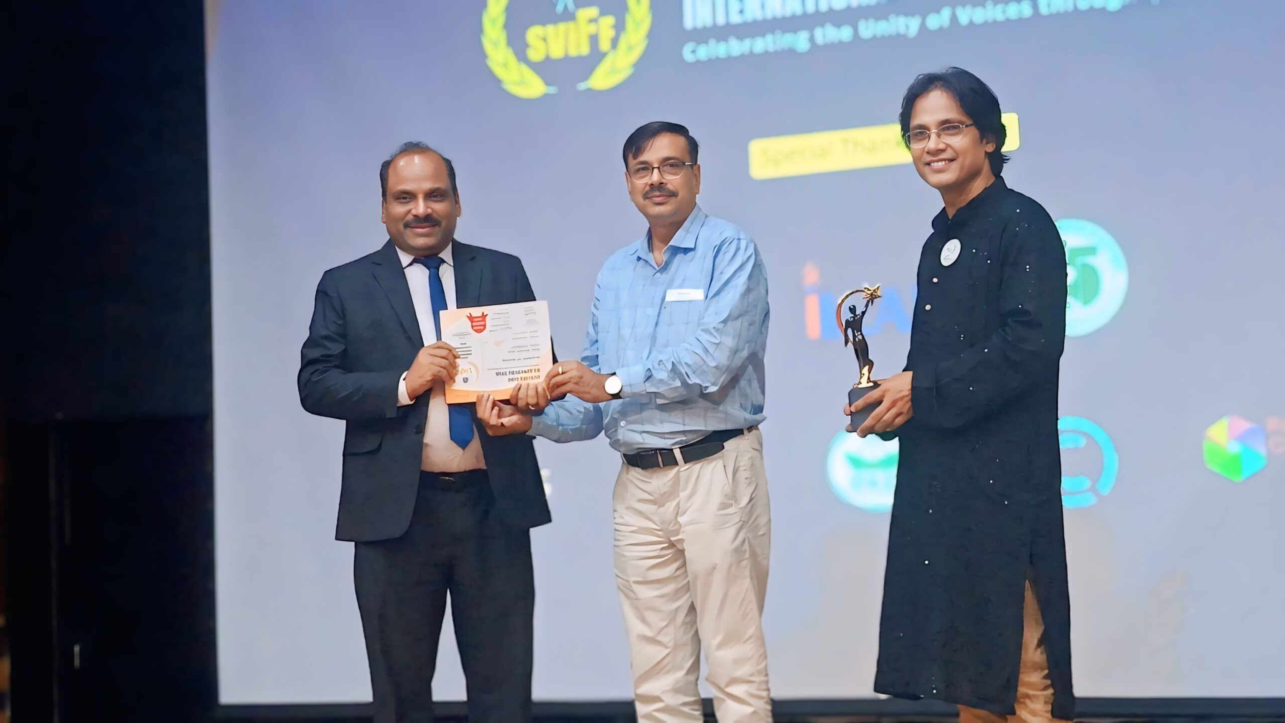 স্বামী বিবেকানন্দ আন্তর্জাতিক চলচ্চিত্র উৎসবে ভ্যালাপ্পেন ক্রিয়েশন্সের দুই মালয়ালম ছবি সম্মানিত